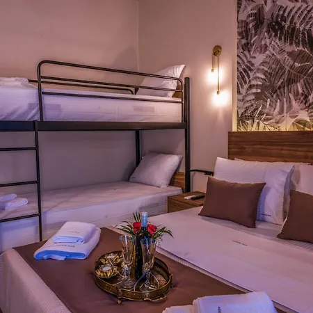 Ador El Mar ليبتوكاريا