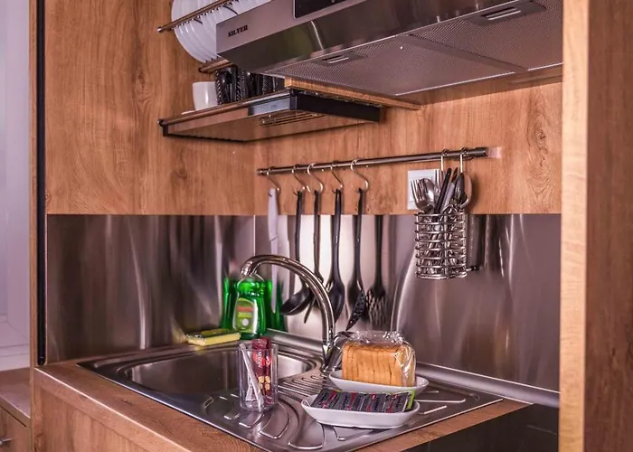 Ador El Mar 렙토카리아